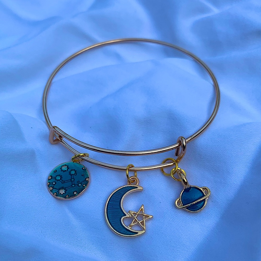 Brand New! Handmade! Adjustable Charm Bracelet